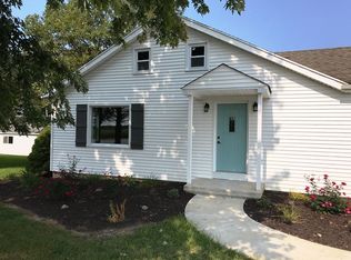 9070 Goshen Rd, Fort Wayne, IN 46818