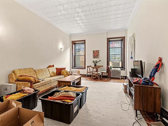 2nd image of 1244 Pacific St #1A