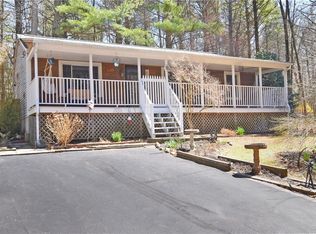 680 Hazard Rd, West Greenwich, RI 02817