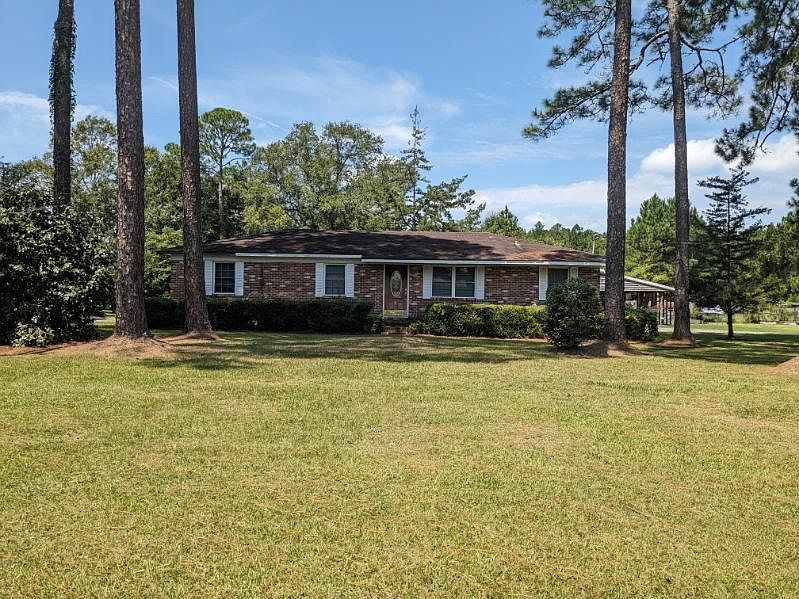 1st image of 126 Dogwood Dr
