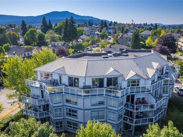 650 Prideaux St #401, Nanaimo, BC V9R 2P1