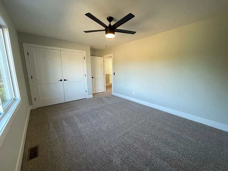 4342-4520 Briarpark Dr — Photo 24