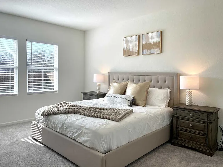 35 Glen Crossing Rd — Photo 12