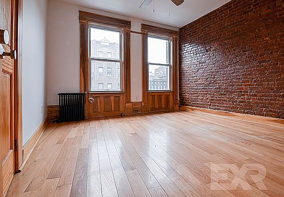 3rd image of 1806 Caton Ave APT D6