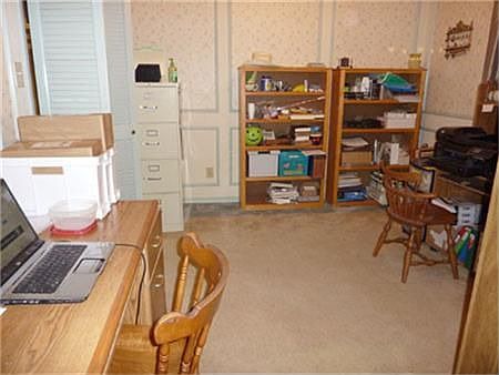 4th image of 1119 Rocky Brook Dr