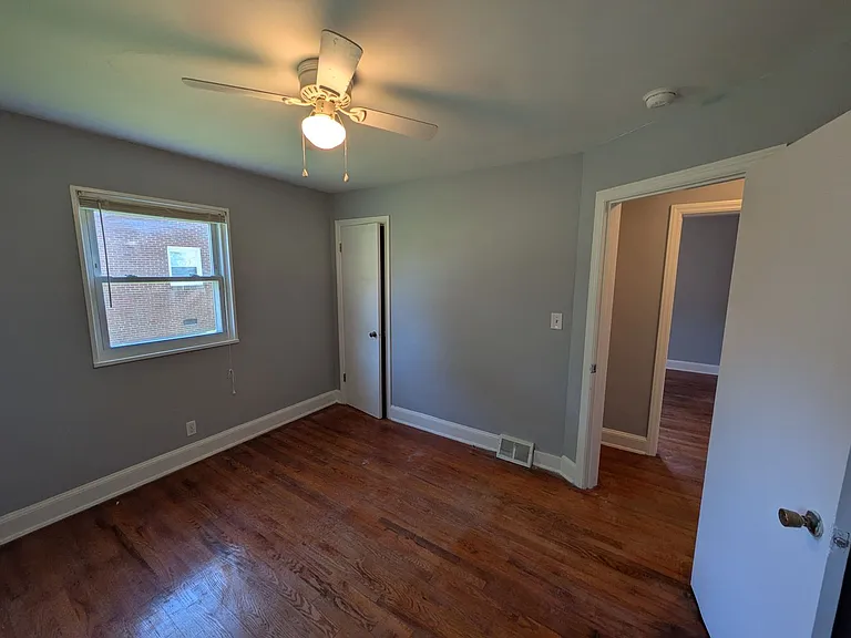 605 Oakhurst St — Photo 10