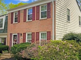5458 Lighthouse Ln, Burke, VA 22015