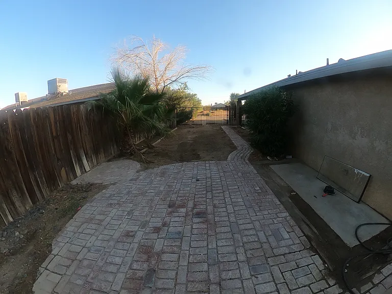 8461 Satinwood Ave — Photo 15