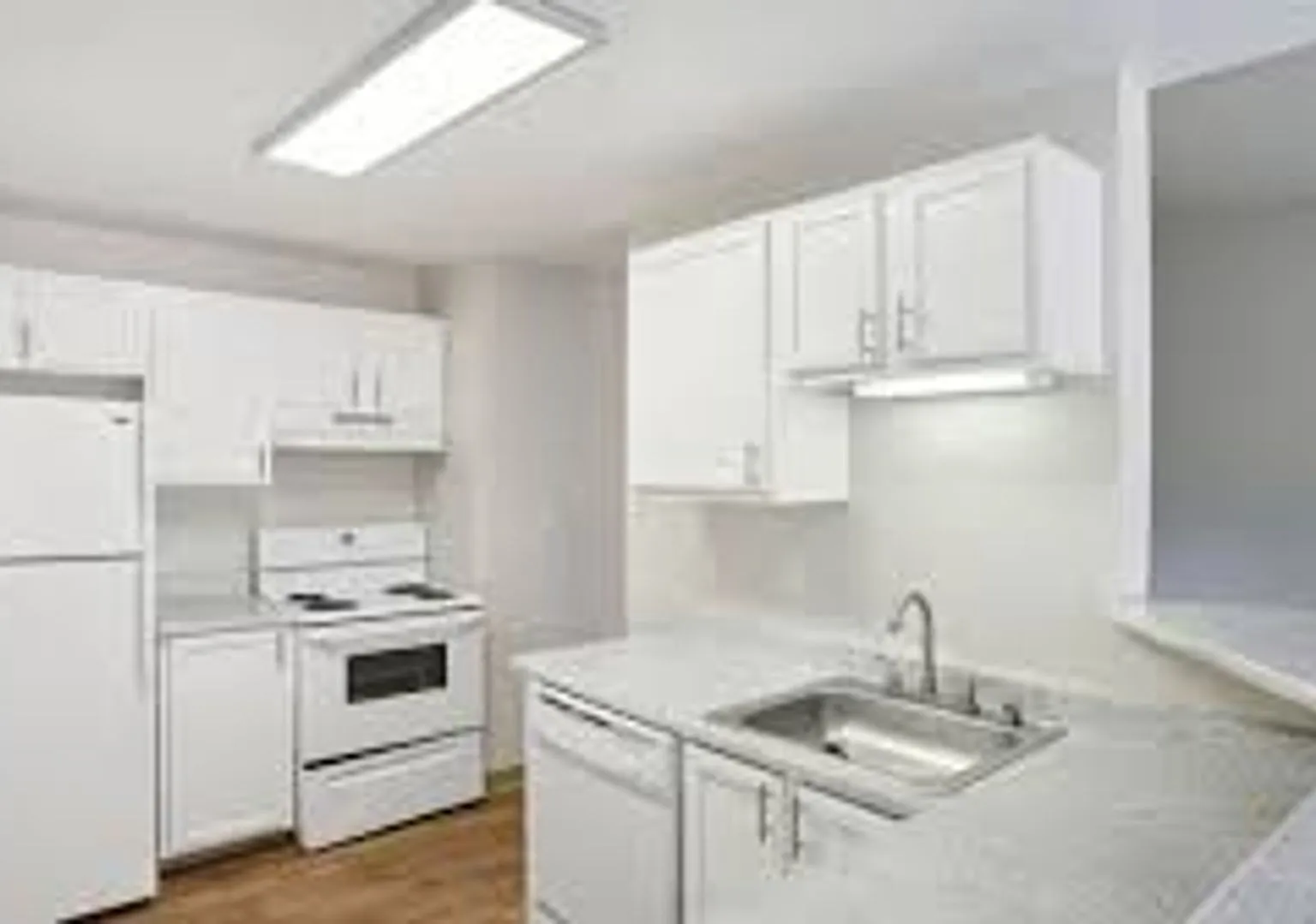 Hillview Apartments — Photo 4