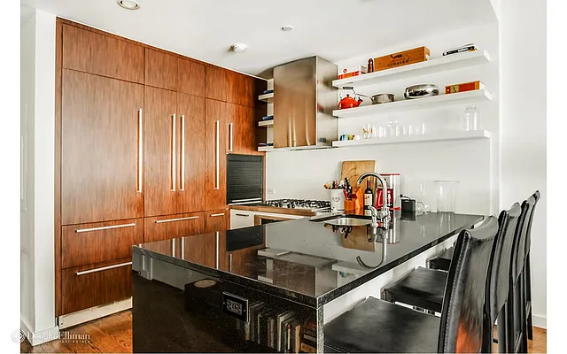 Rented by Douglas Elliman | media 3