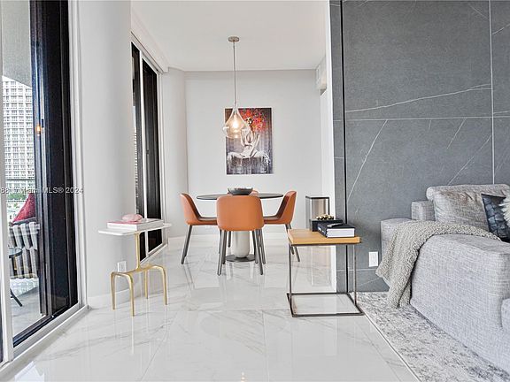 5th image of 2800 Island Blvd APT 1003