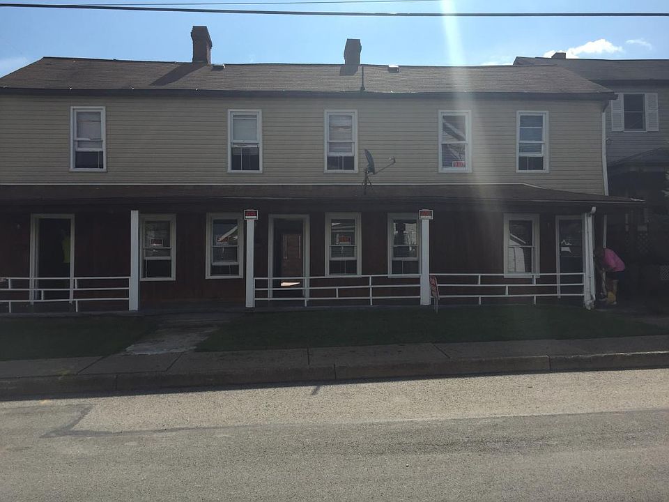 Front of the apartment