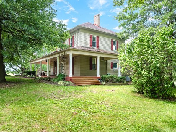 1897 Houston Rd, Enon Valley, PA 16120