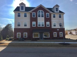 117 Payton Dr #200, Clayton, NC 27527