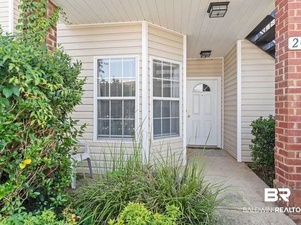 2651 S Juniper St APT 203, Foley, AL 36535