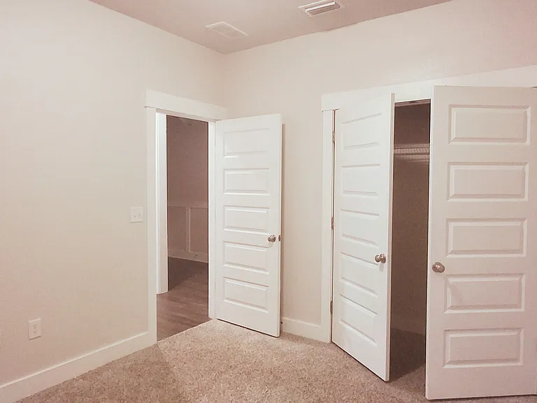 12504 Windsor Dr — Photo 12