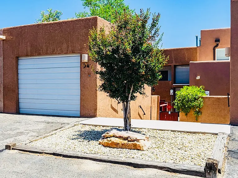 2700 Vista Grande Dr NW #34 — Photo 1