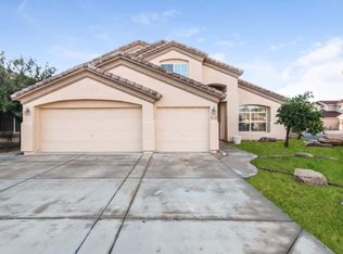 221 E Betsy Ct, Gilbert, AZ 85296