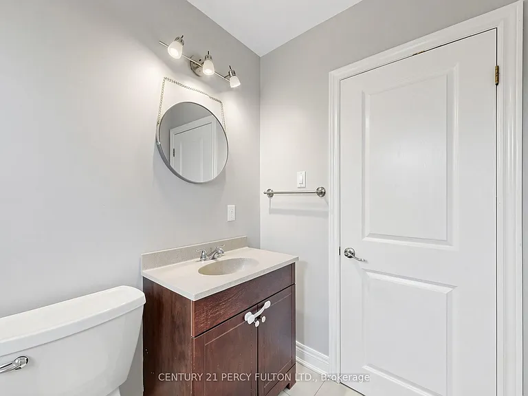 25 Kenwood Cres — Photo 25