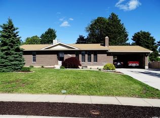 5098 S 2575 W, Roy, UT 84067
