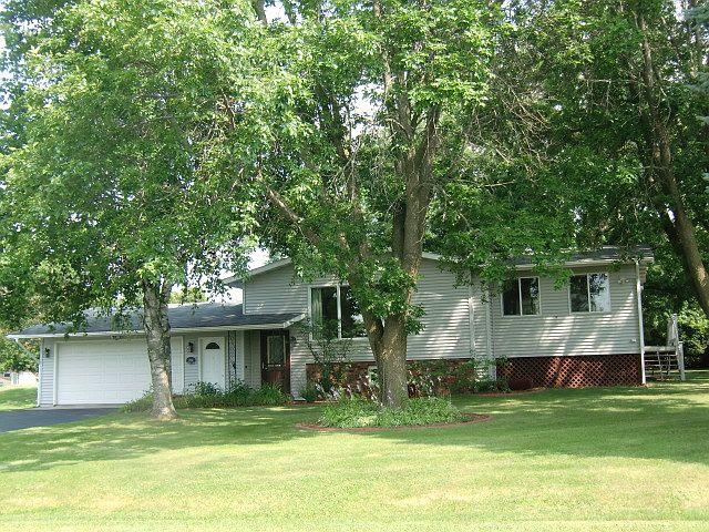 1st image of 1735 Orchid Ln