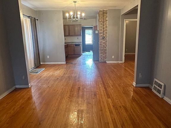 2nd image of 2024 S 12th Ave