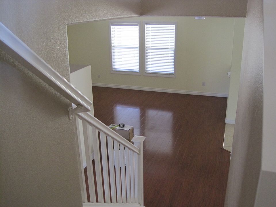1st image of 14908 Norfolk Cir
