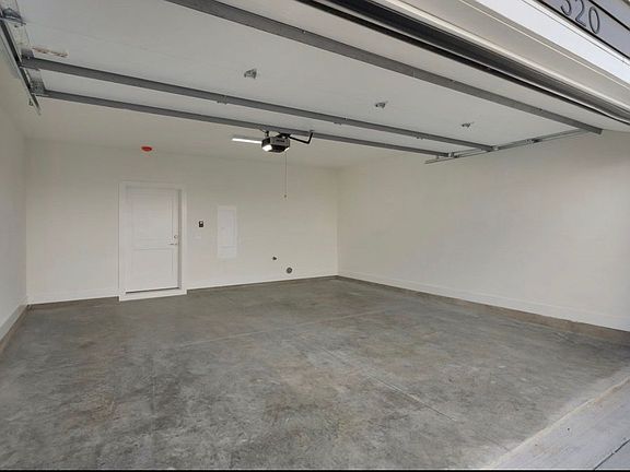 4th image of 520 Proximity Cir
