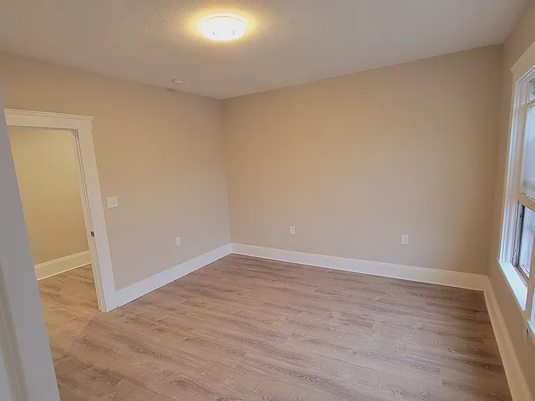 5015 Detroit Ave #1 — Photo 10