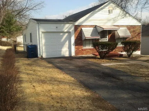 4702 Fletcher St, Saint Louis, MO 63121