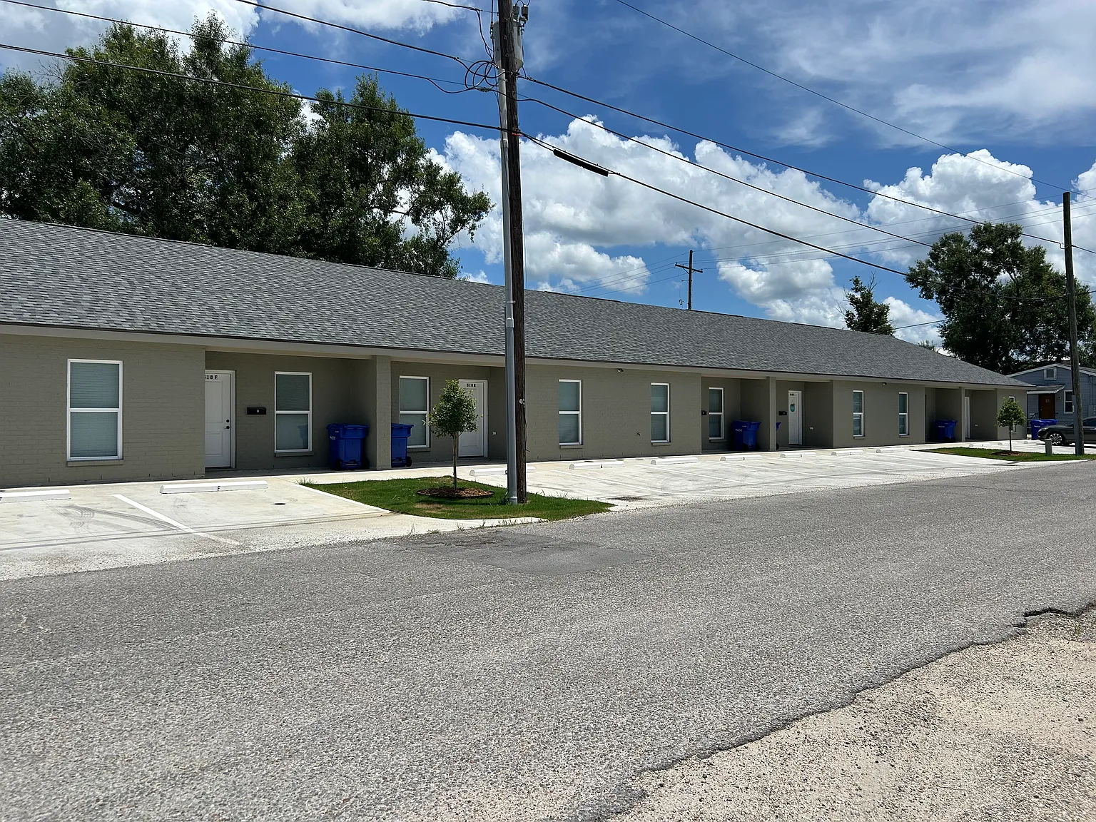 2 bed, 900 sqft, $1,250 — Photo 3