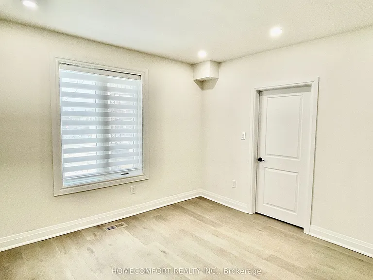 20 Saint Clair Gdns #MAIN — Photo 9