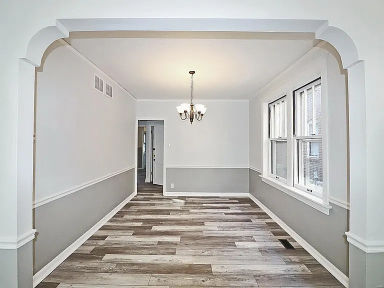 1st image of 3641 Wilmington Ave Floor 1