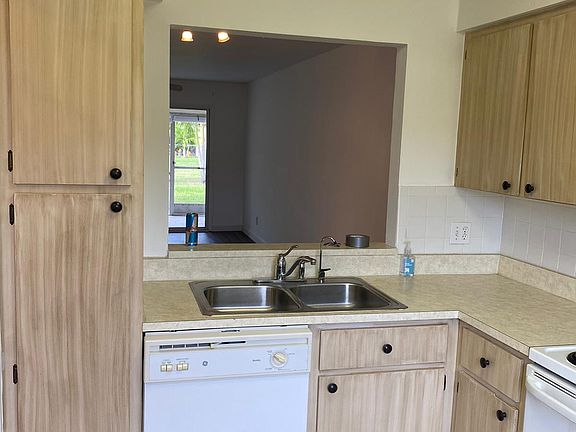 5th image of 6300 S Pointe Blvd APT 414