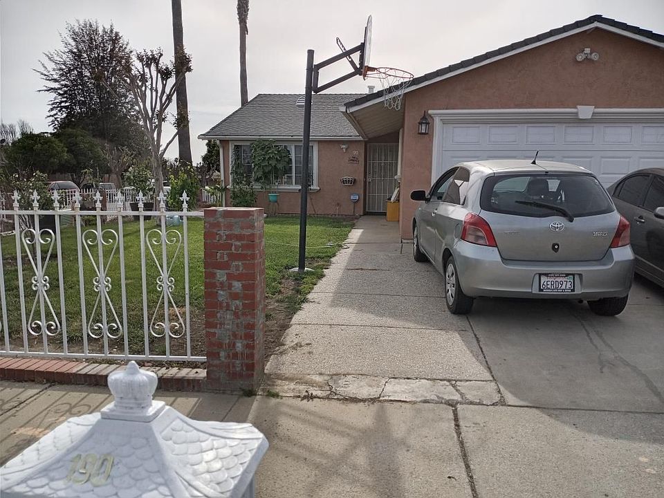 1st image of 190 Gonzalez Dr