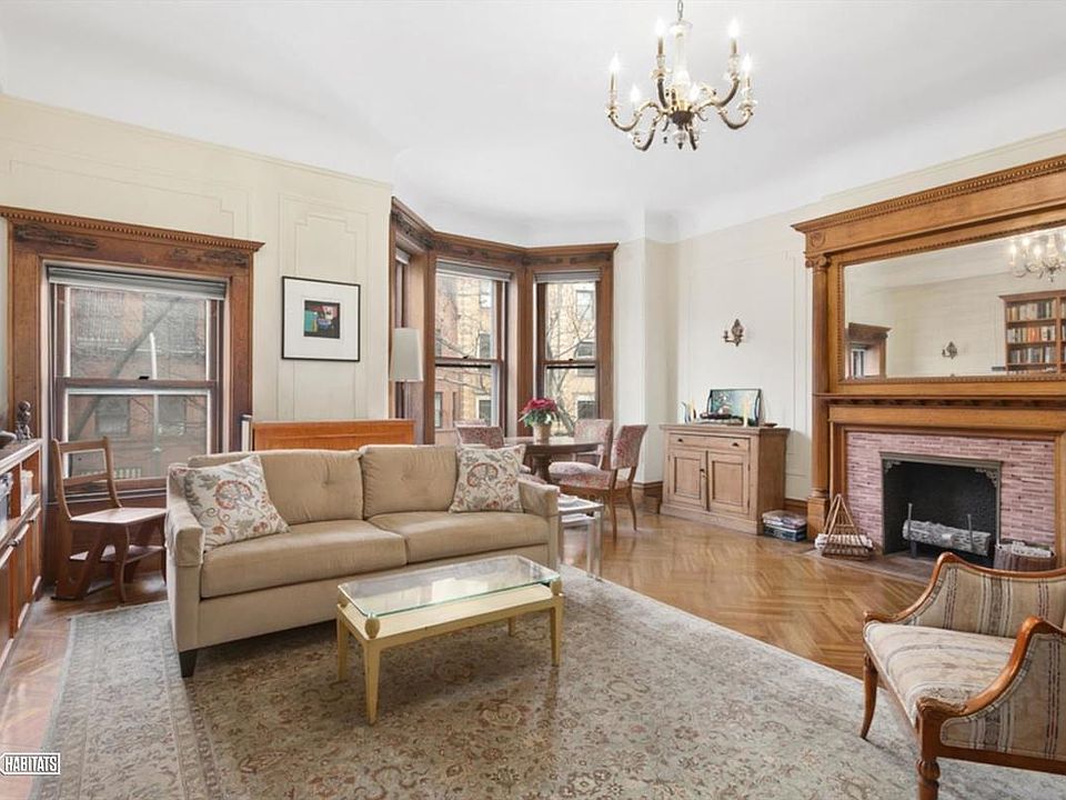 1st image of 24 Montgomery Pl APT 3