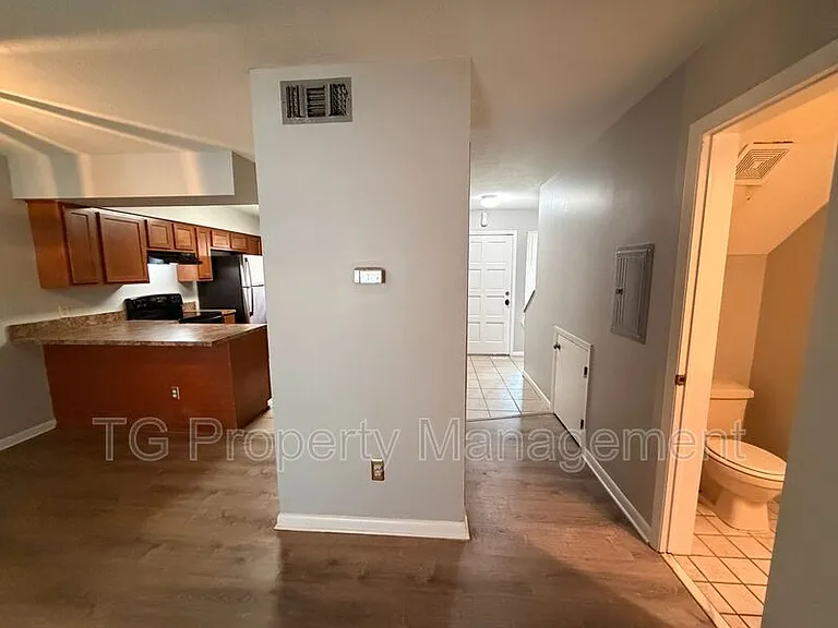 4403 Windergate Dr — Photo 9