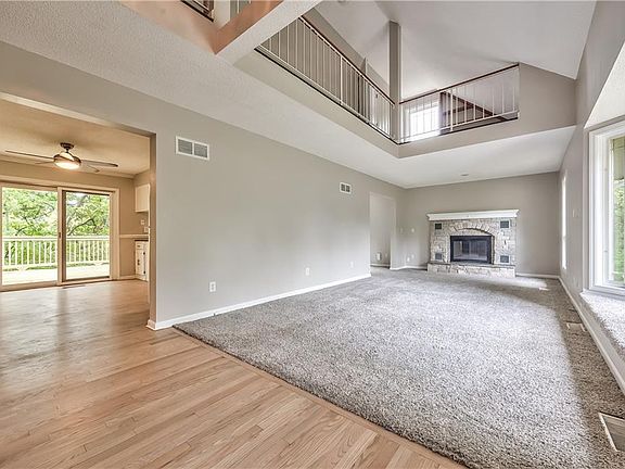 4th image of 5409 NW Foxhill Rd