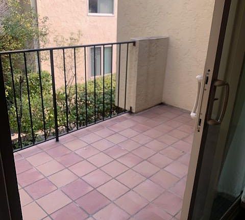 2nd image of 2007 Parrott Dr Unit B