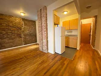 Rented by Best Apartments North Inc