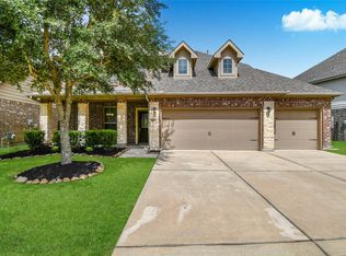 9155 Monarch Field Ln, Cypress, TX 77433