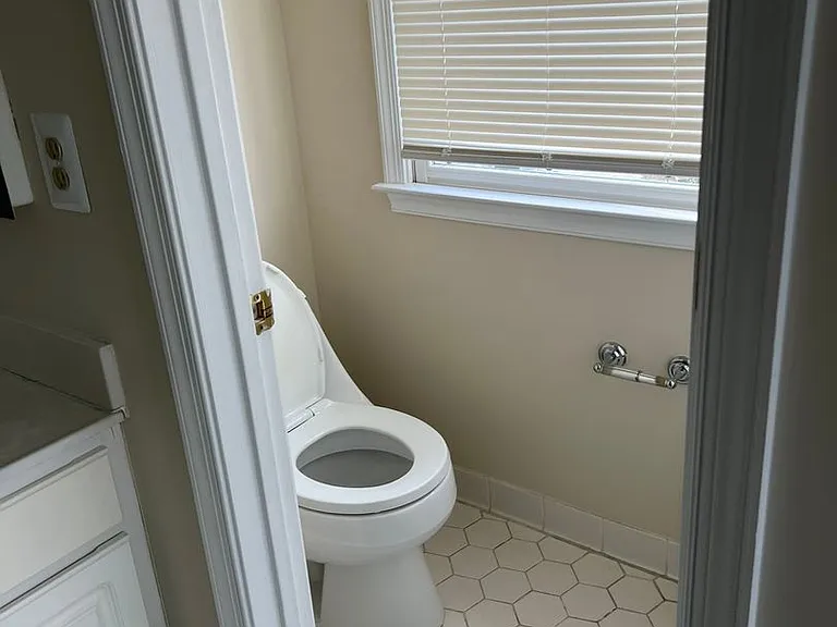 9425 Spruce Tree Cir — Photo 18