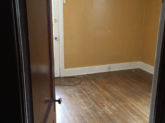 5th image of 29 Greenwood Pl #1