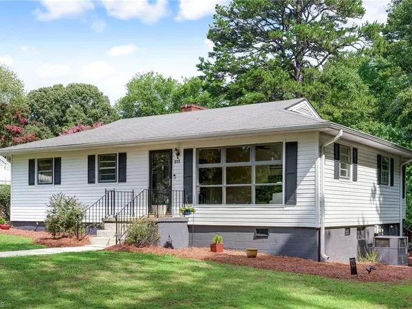 311 Pegram St, Reidsville, NC 27320