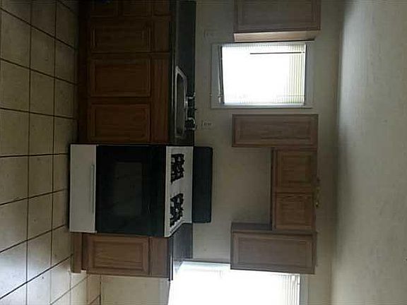 2nd image of 49-51 Trenton St