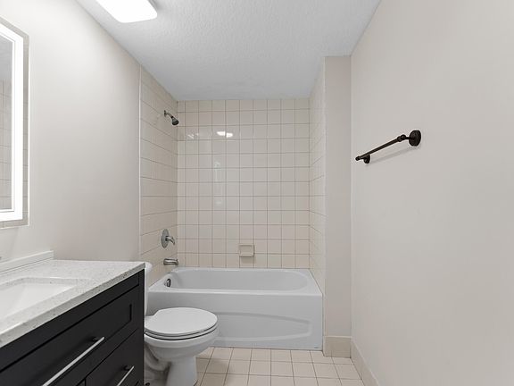 3rd image of 1165 Golden Lakes Blvd APT 1212