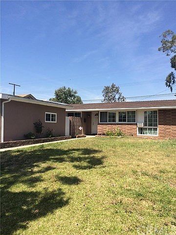 1st image of 909 Feather Ave