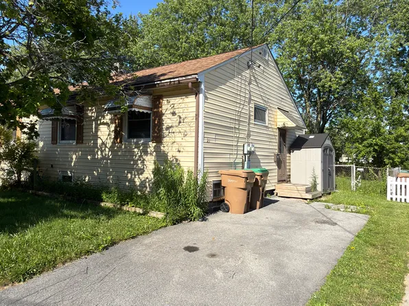 23 Starcrest Dr #21, Buffalo, NY 14225