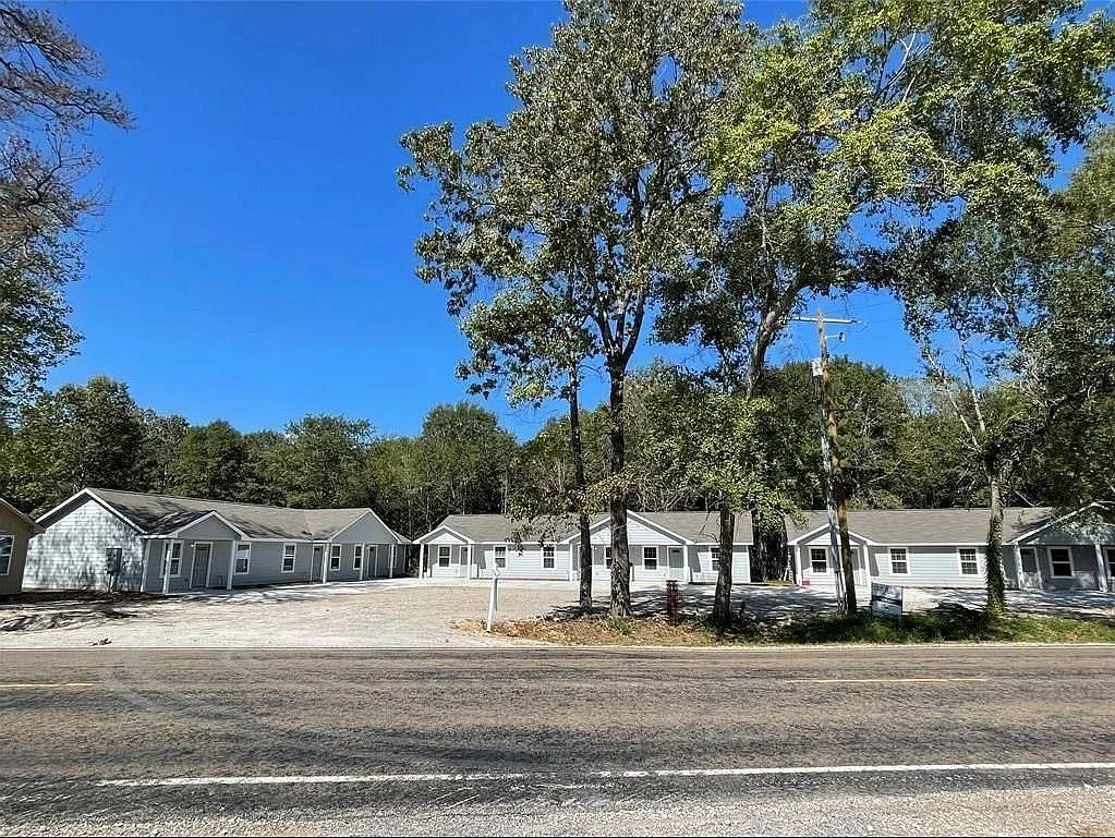1 bed, 1.0 bath, 600 sqft, $1,000 — Photo 1