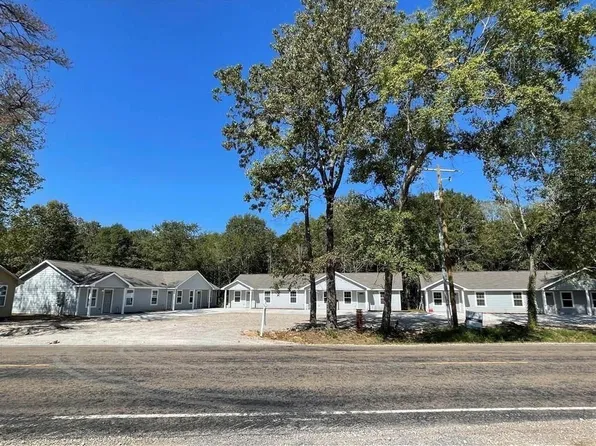 635 N Martin Luther King Dr, Liberty, TX 77575